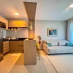 Apartamento moderno à poucas quadras da Av Beira Mar