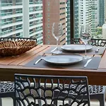 Apartamento Moderno à Poucas Quadras Da Av Beira Mar *